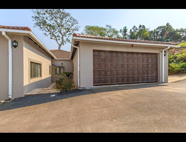 4 BEDROOM HOUSE FOR SALE IN WESTVILLE